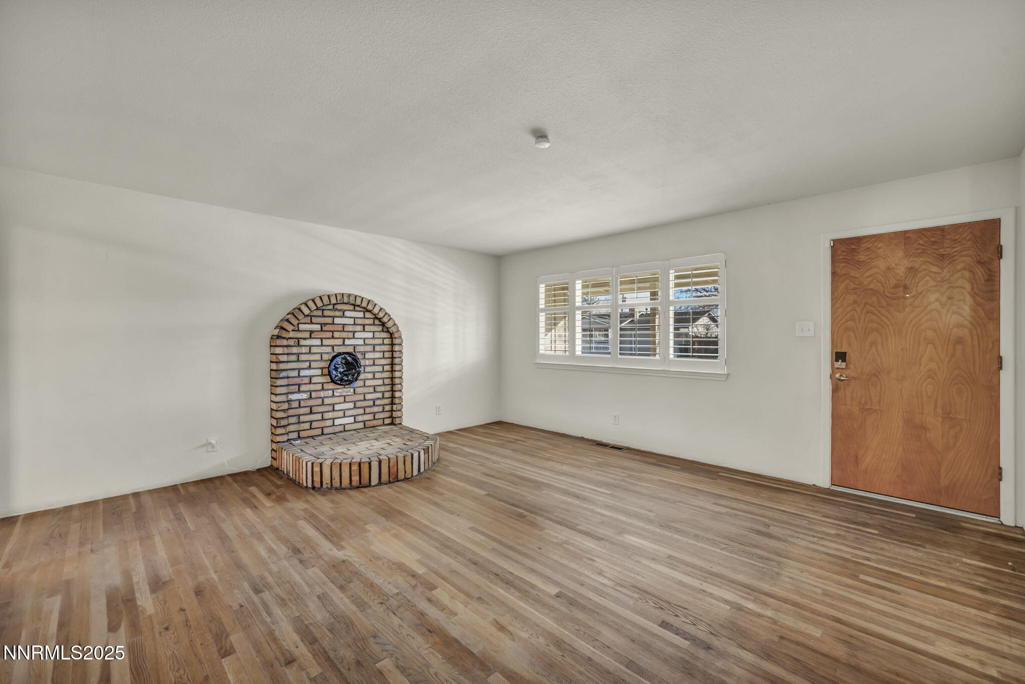 2404 Glenn Drive