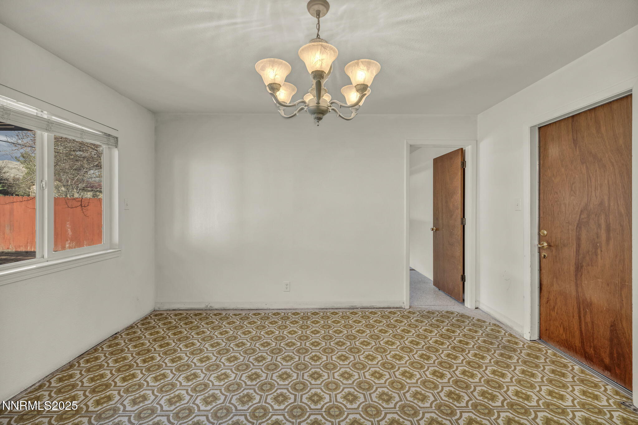 2404 Glenn Drive
