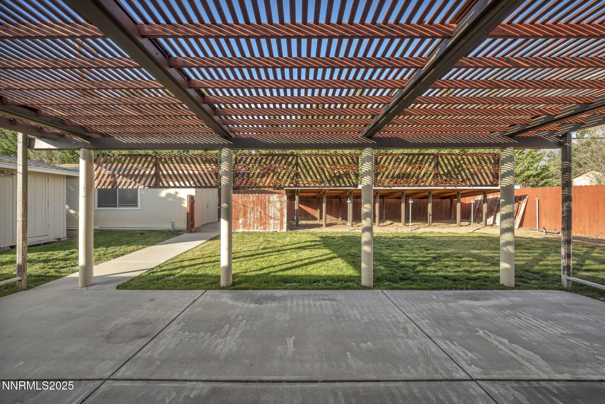 2404 Glenn Drive