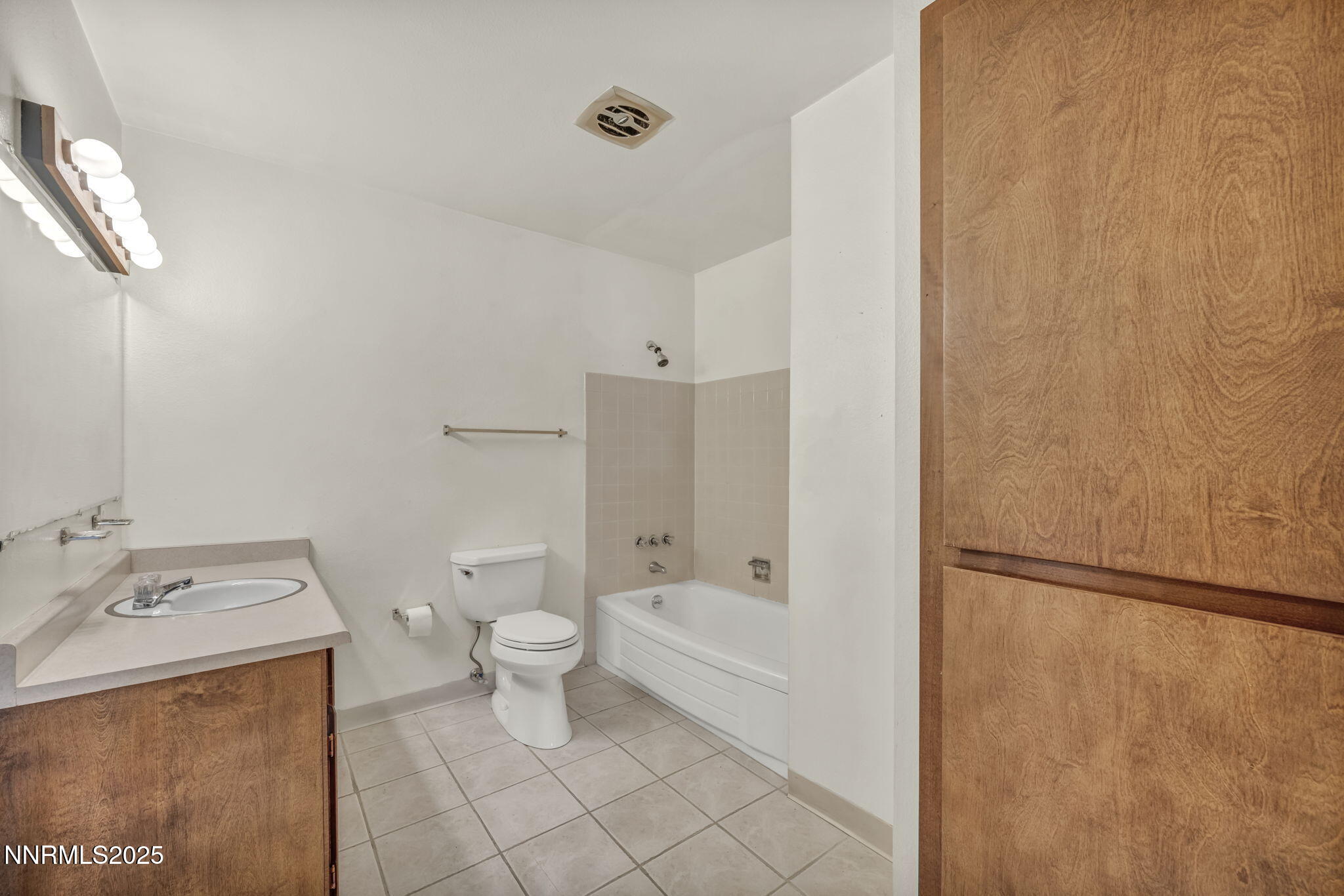 2404 Glenn Drive