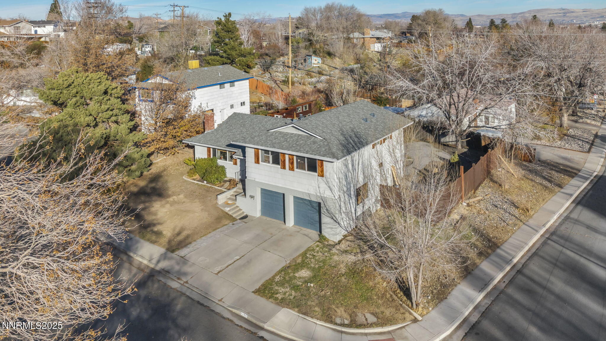 1100 Mission Circle