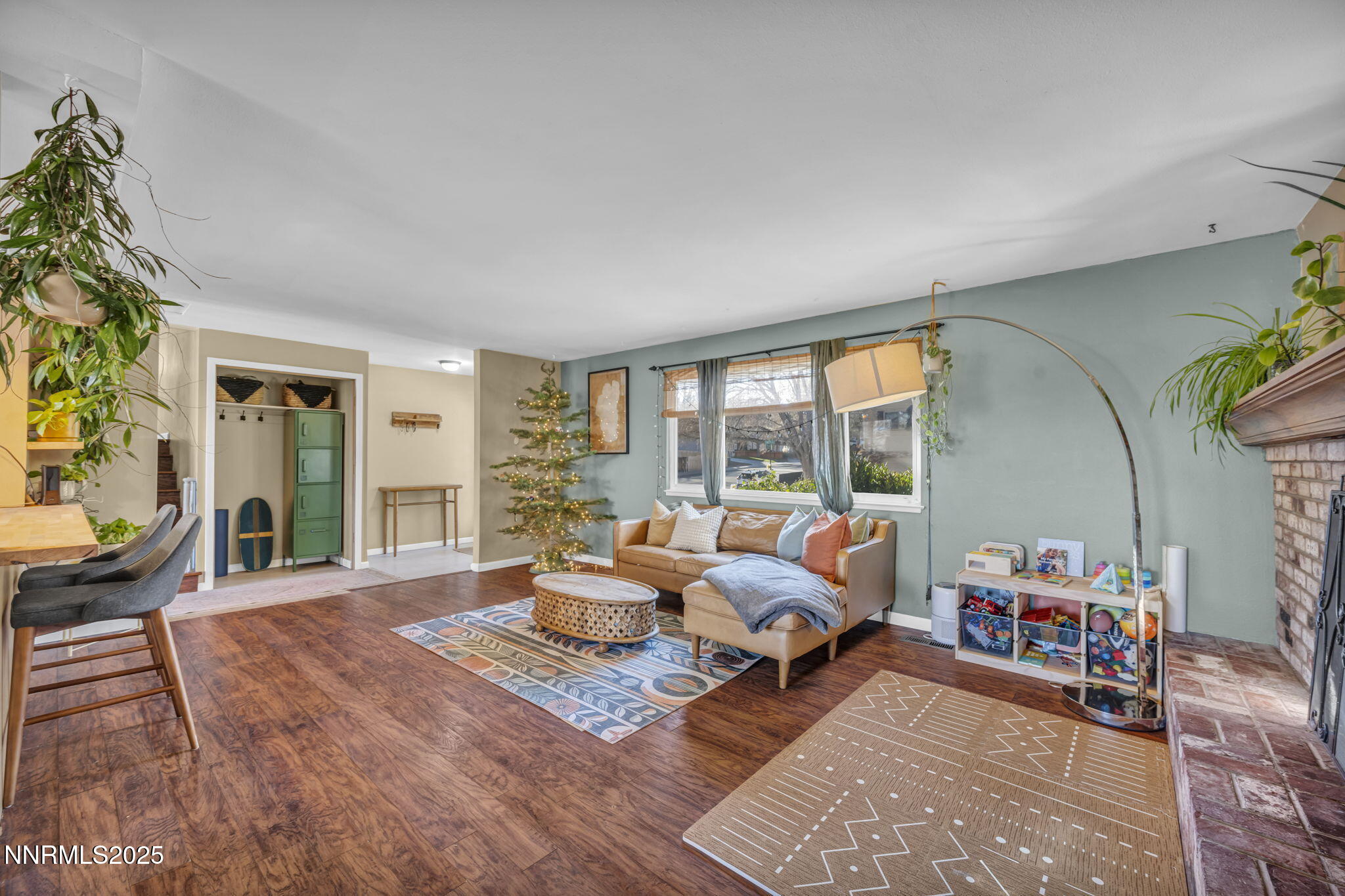 1100 Mission Circle