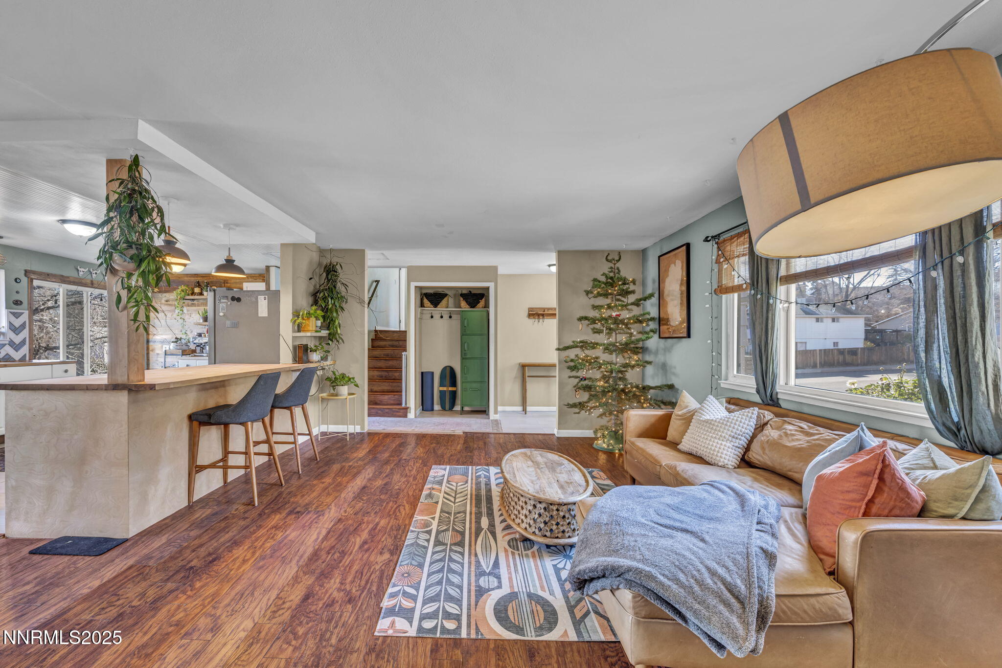 1100 Mission Circle