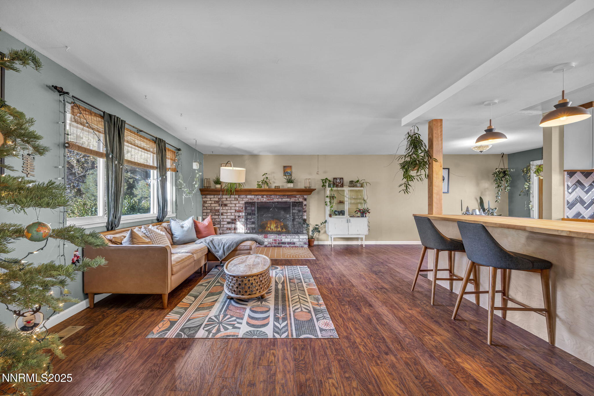 1100 Mission Circle
