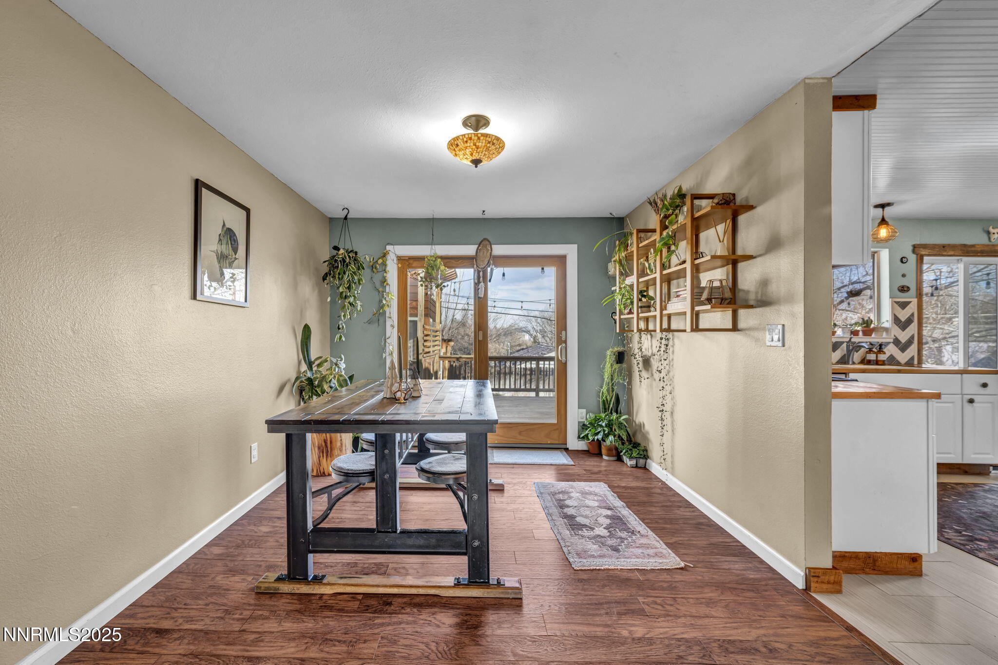 1100 Mission Circle
