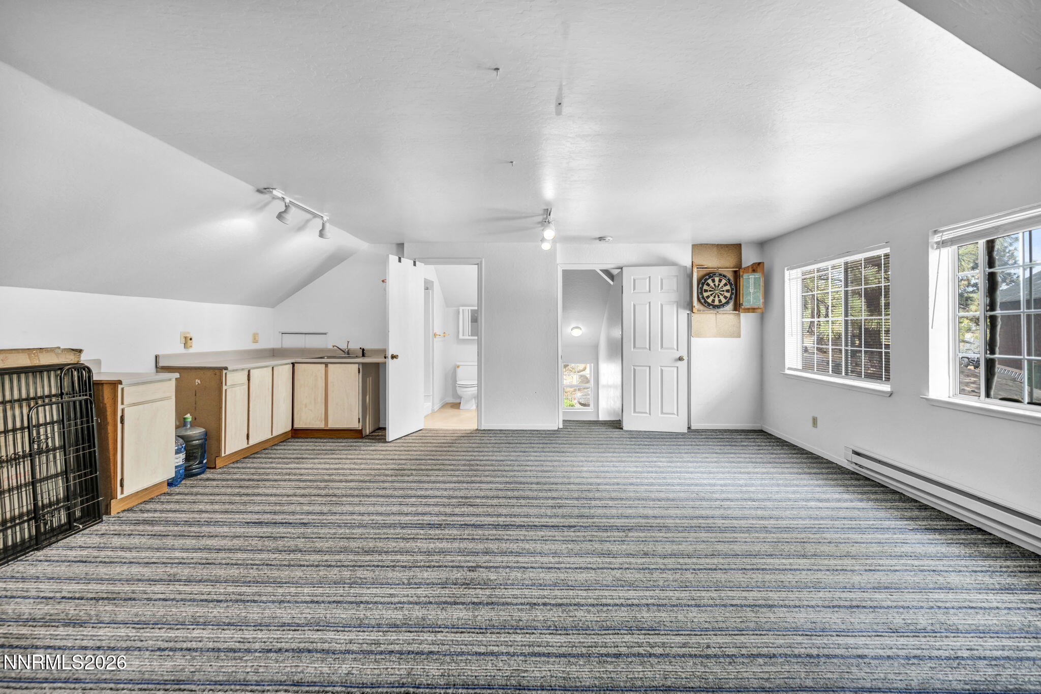3704 Lakeview Road