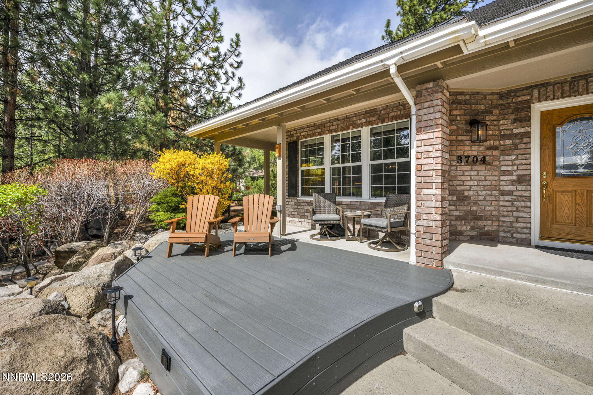 3704 Lakeview Road