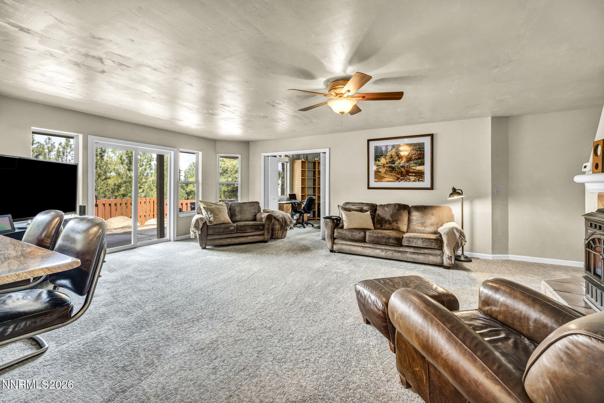 3704 Lakeview Road