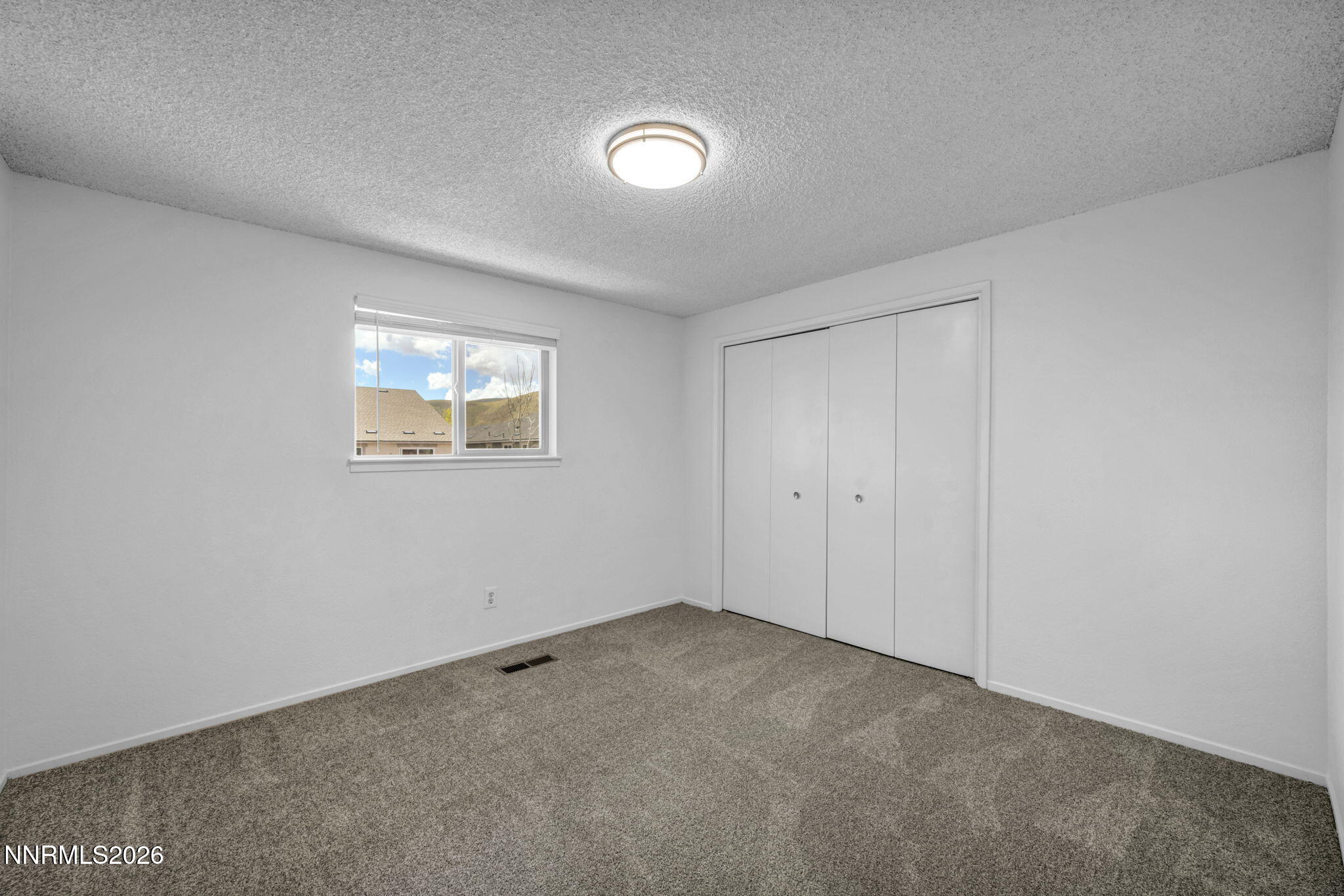 905 W Long Street