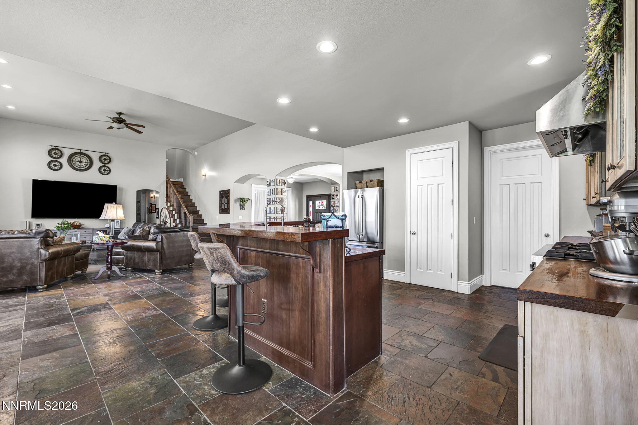 1175 Camballeria Drive
