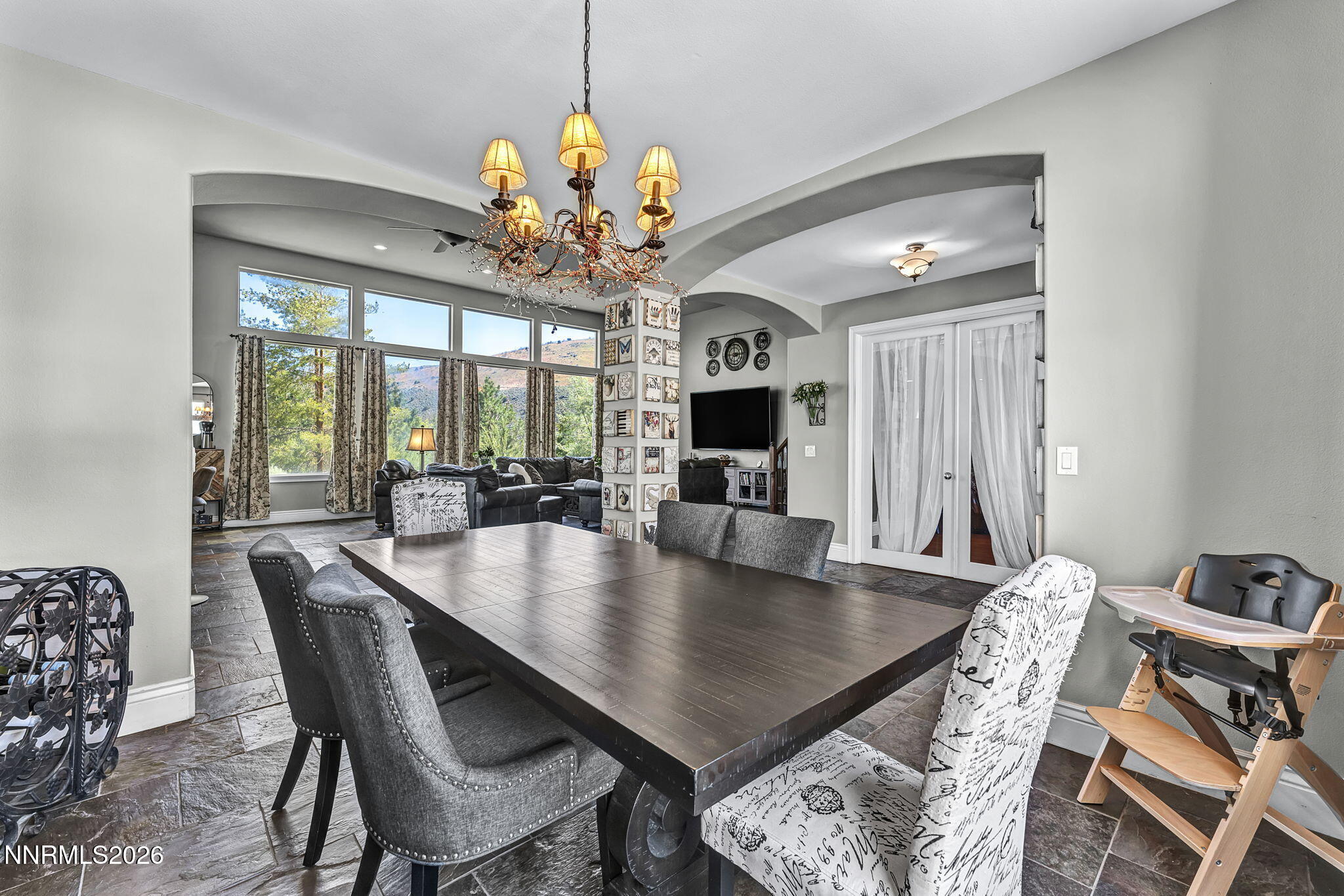 1175 Camballeria Drive
