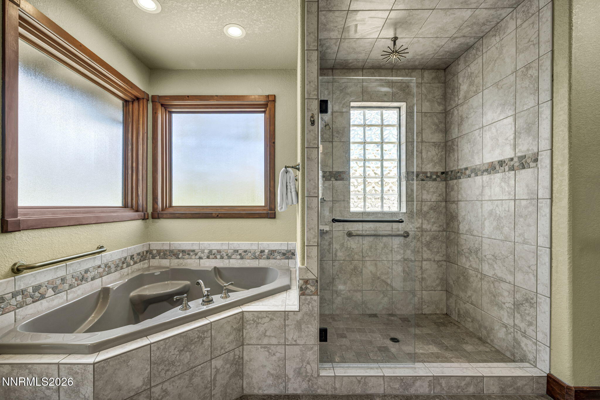 499 Alpine View Court