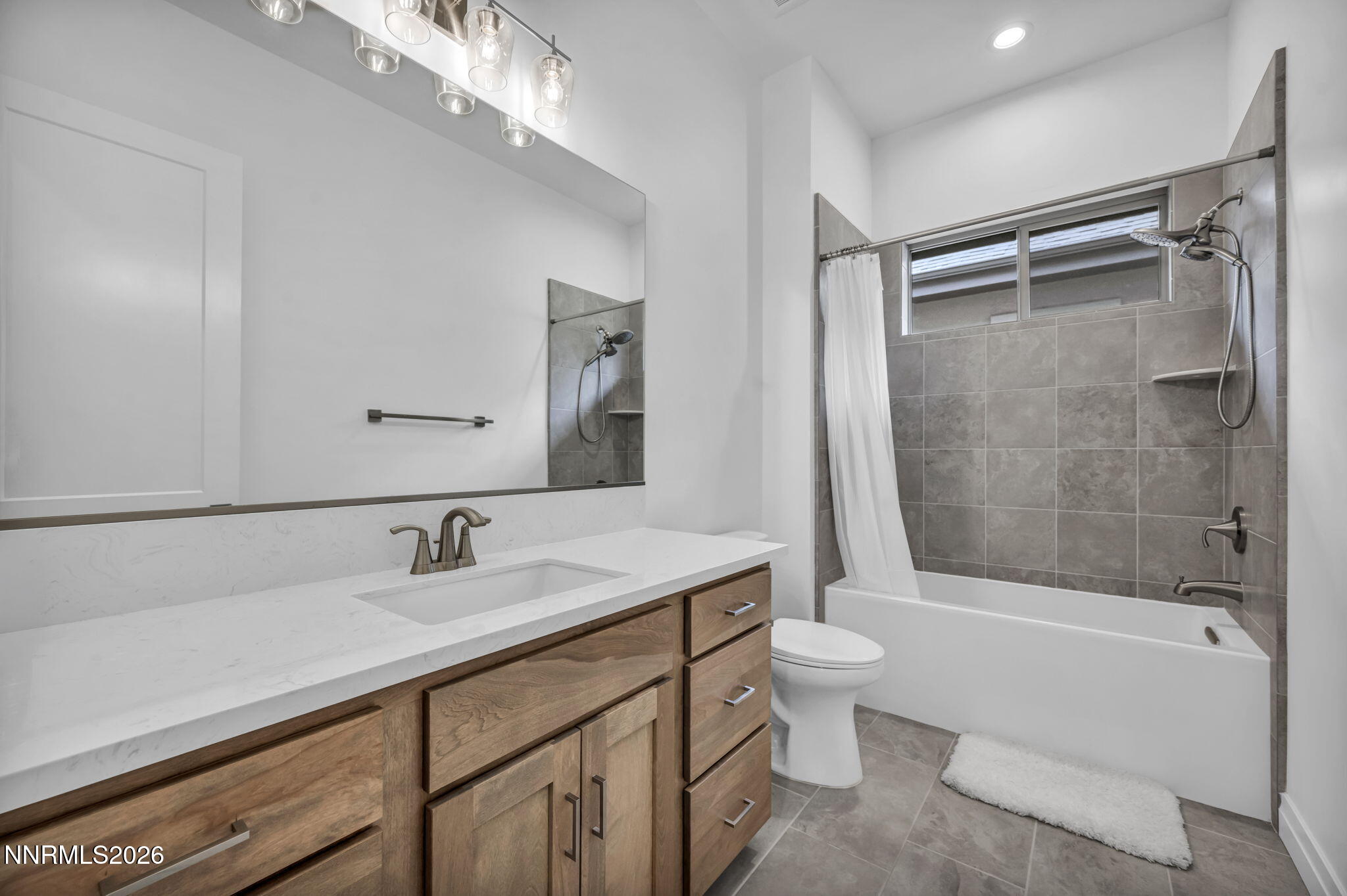 3326 Cambria Loop