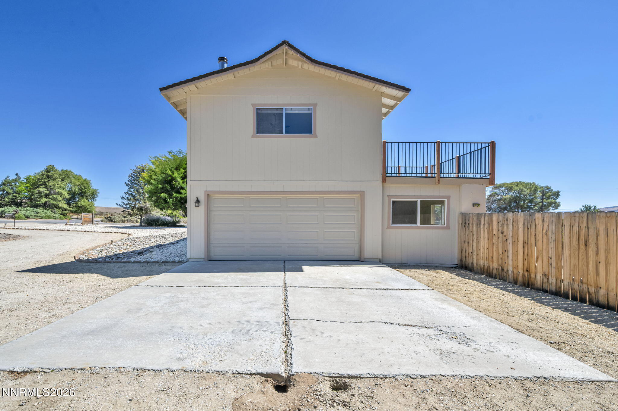 919 Arrowhead Drive