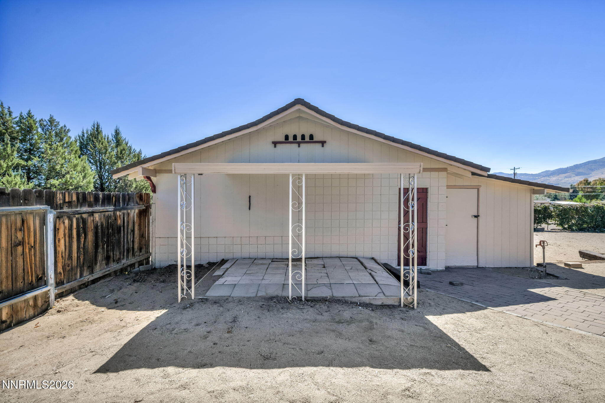 919 Arrowhead Drive