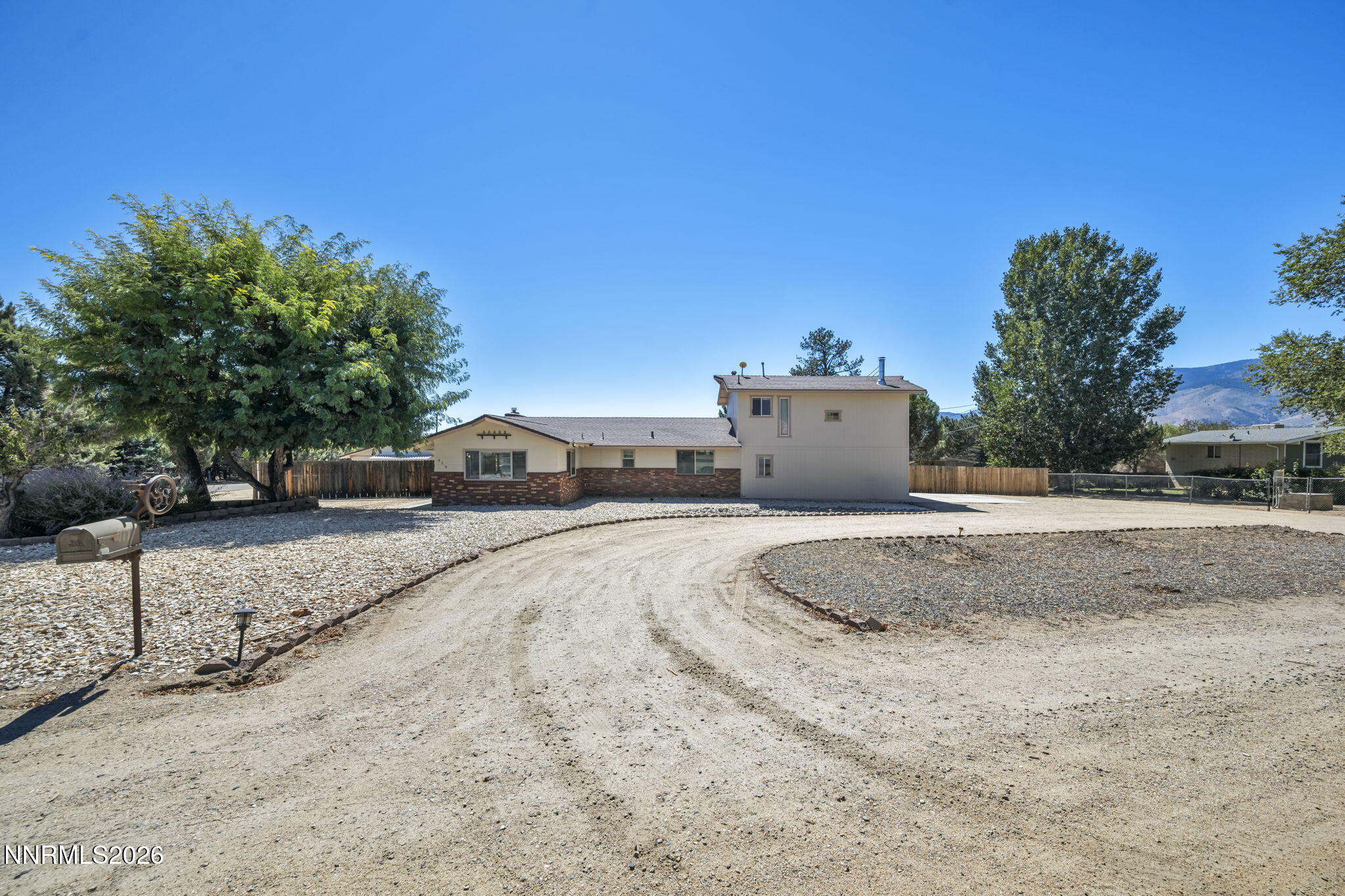 919 Arrowhead Drive