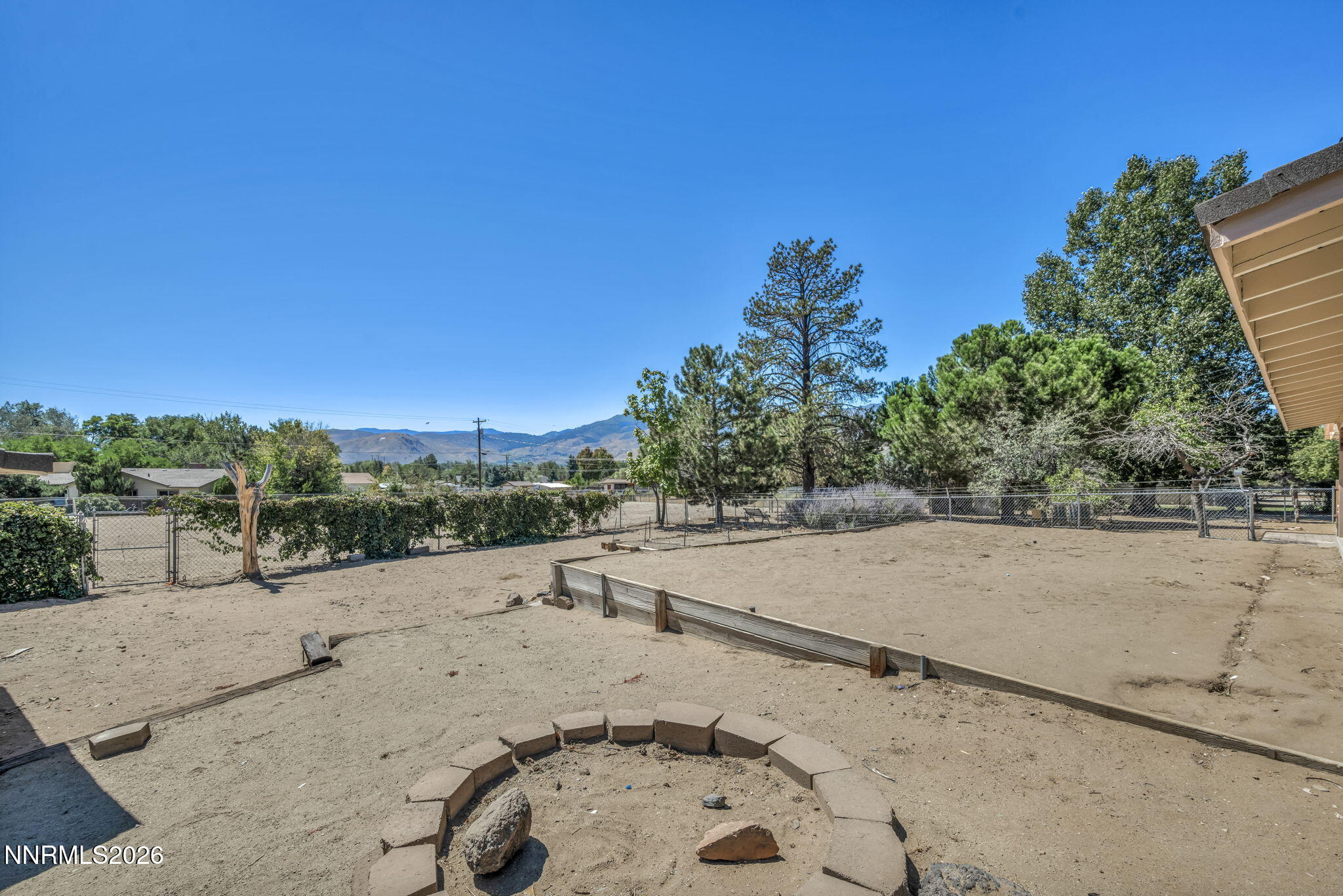 919 Arrowhead Drive