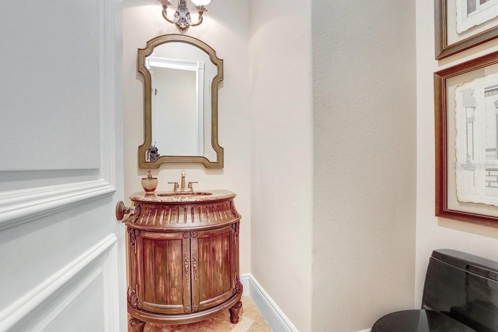 17111 JOURNEYS END DR