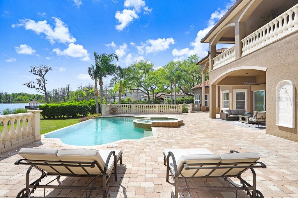 17111 JOURNEYS END DR