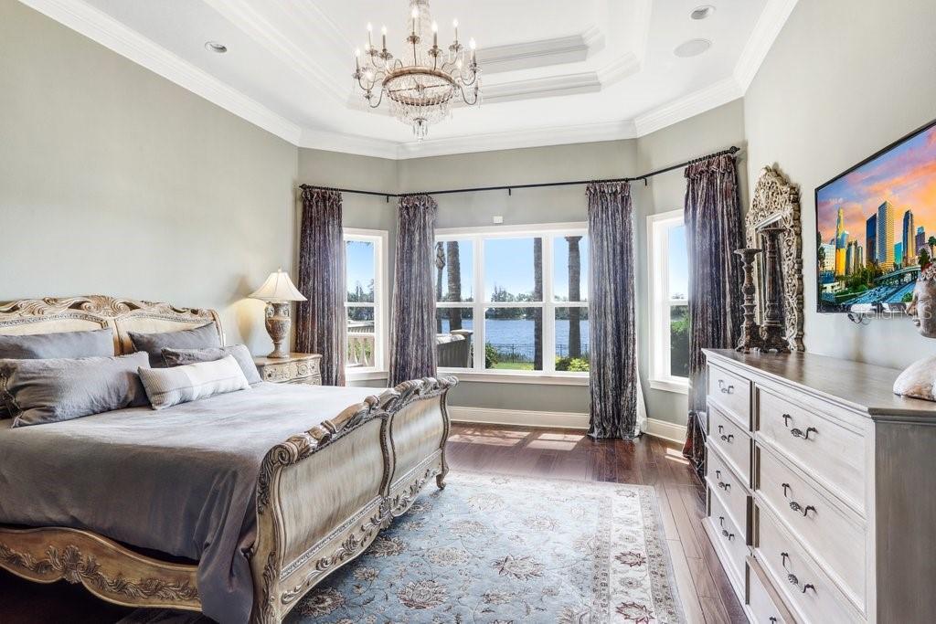 17111 JOURNEYS END DR