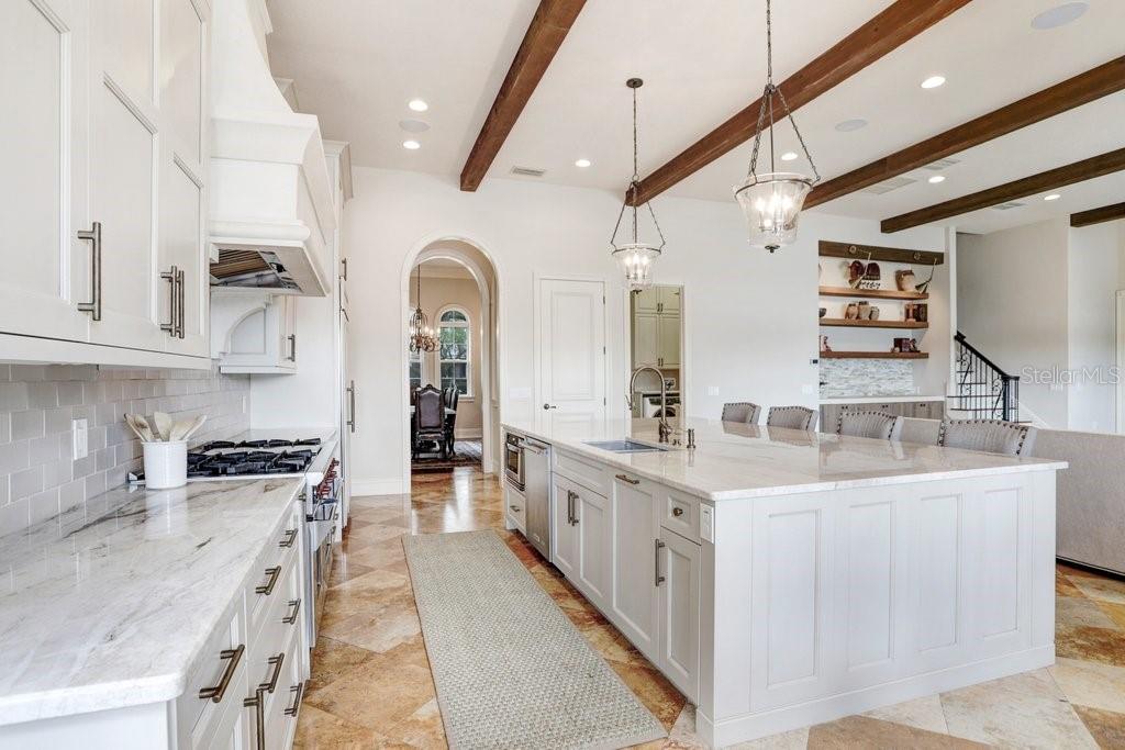 17111 JOURNEYS END DR