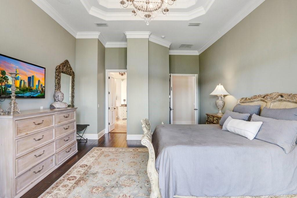 17111 JOURNEYS END DR