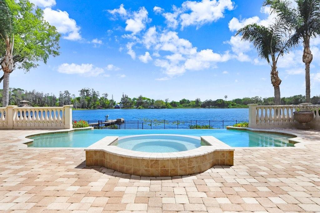 17111 JOURNEYS END DR