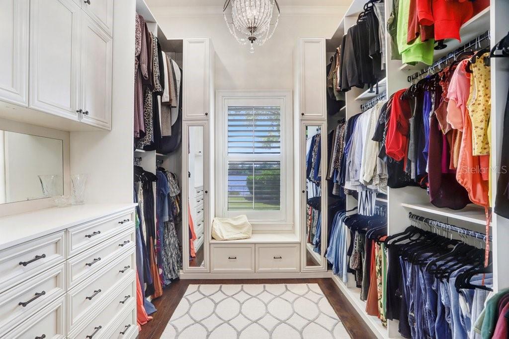 17111 JOURNEYS END DR