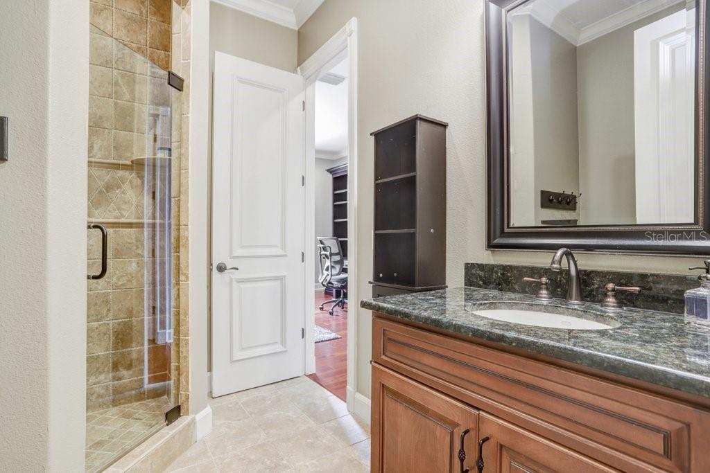 17111 JOURNEYS END DR