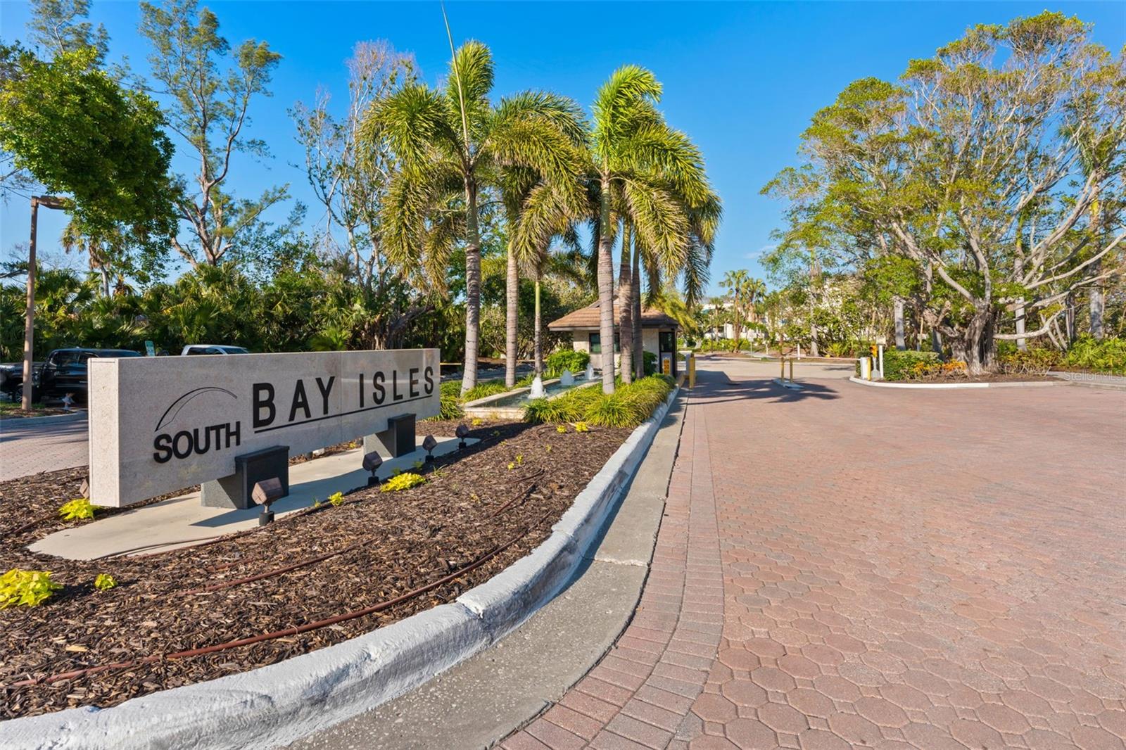 2410 HARBOURSIDE DR #142