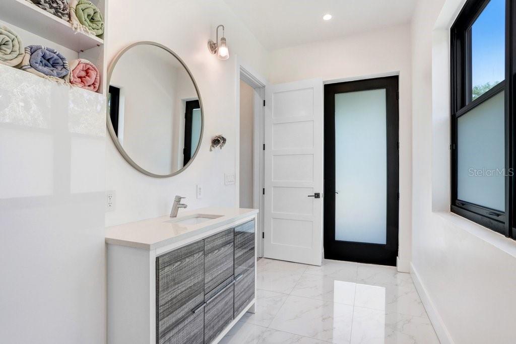 3440 CRENSHAW LAKE RD