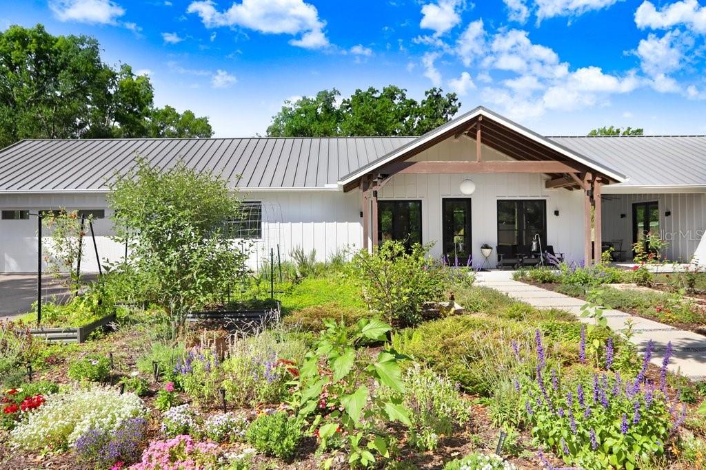 3440 CRENSHAW LAKE RD