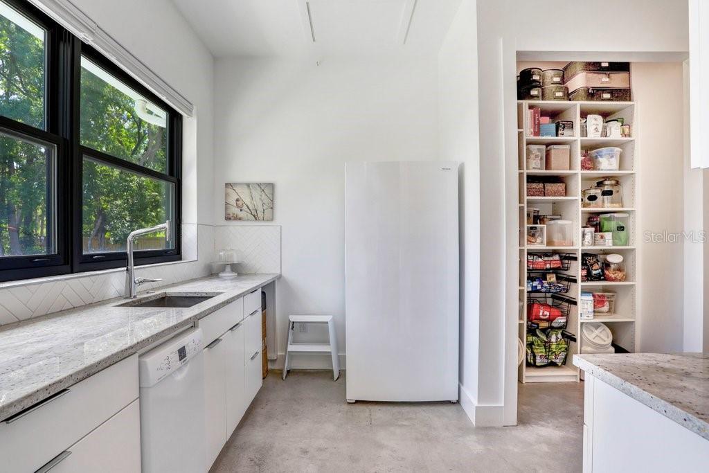 3440 CRENSHAW LAKE RD