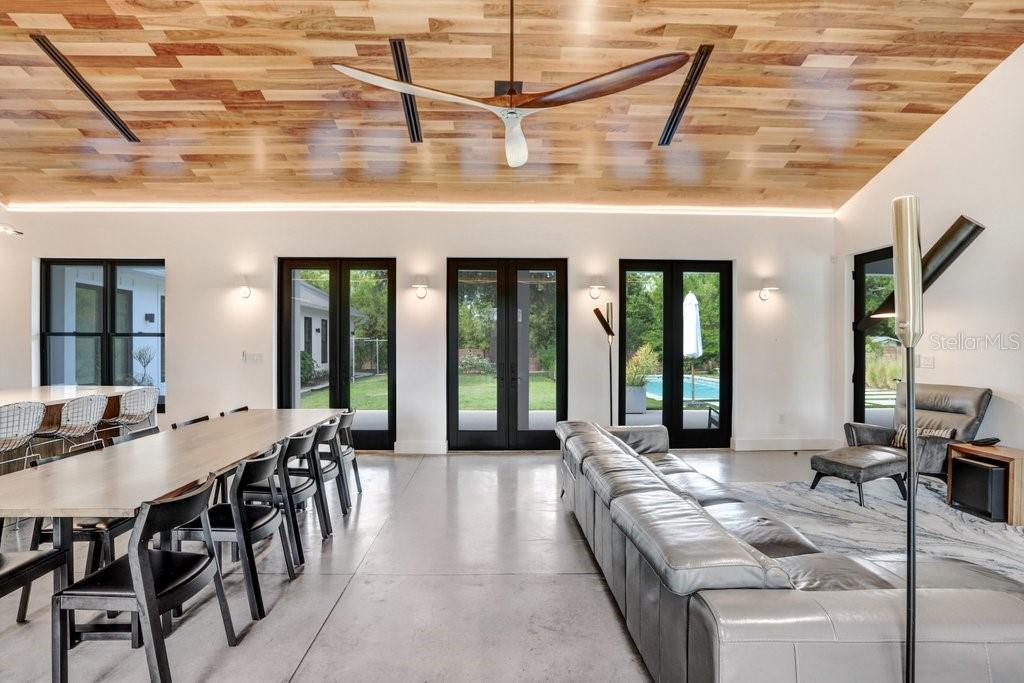 3440 CRENSHAW LAKE RD