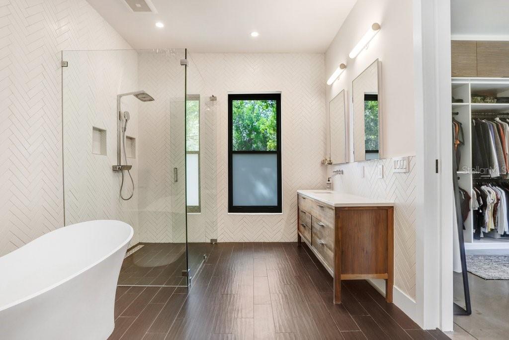 3440 CRENSHAW LAKE RD