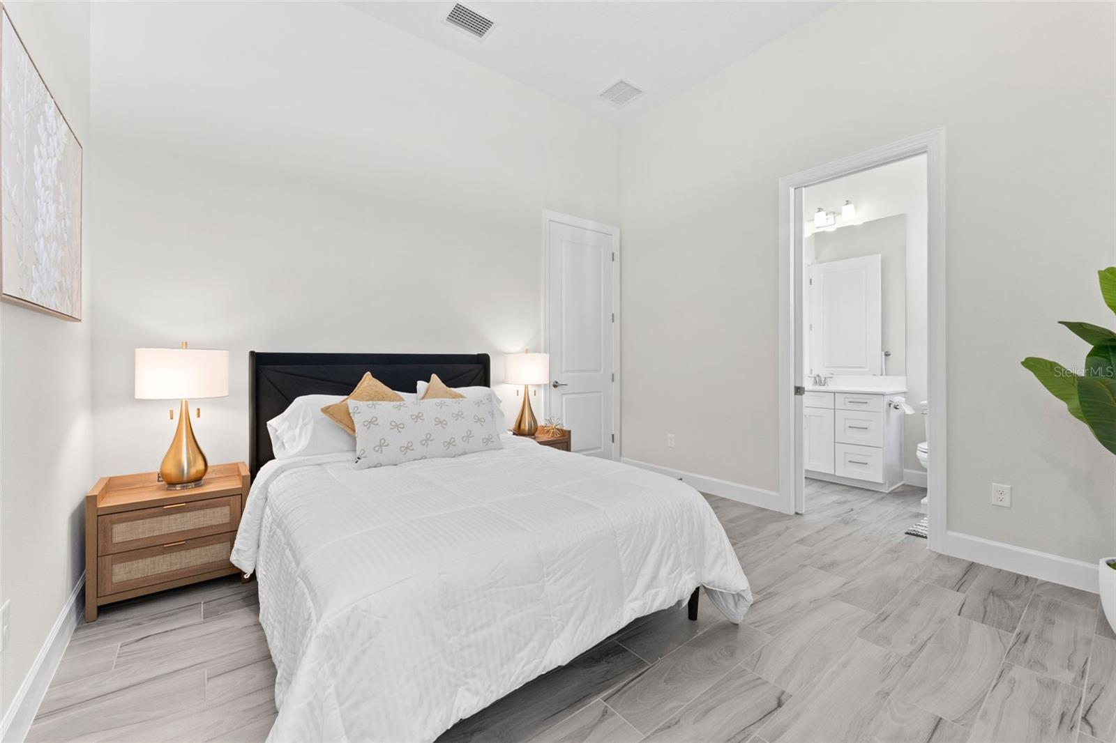 3888 SANTA CATERINA BLVD