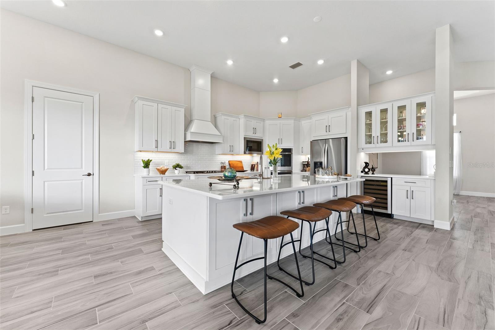 3888 SANTA CATERINA BLVD