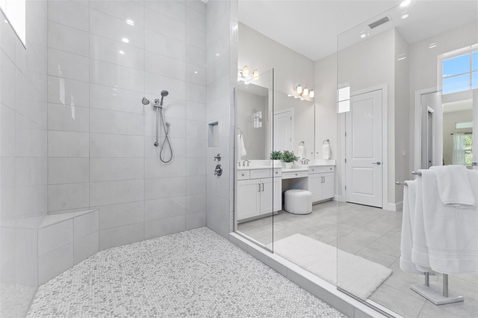 3888 SANTA CATERINA BLVD