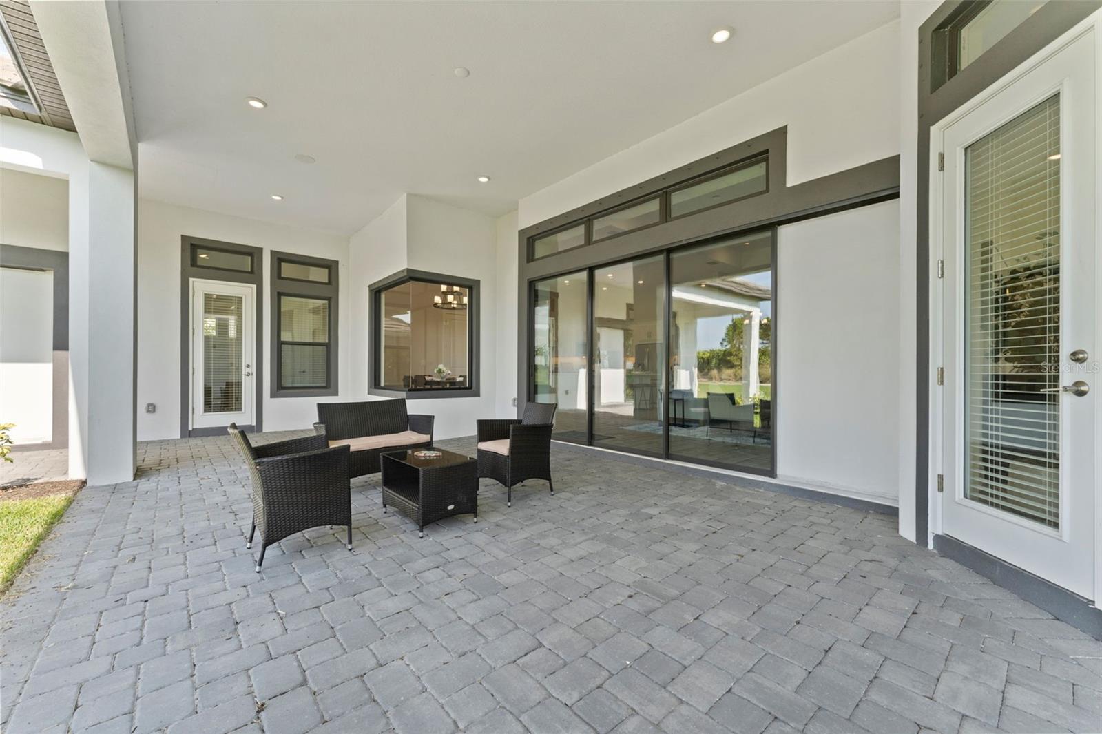 3888 SANTA CATERINA BLVD