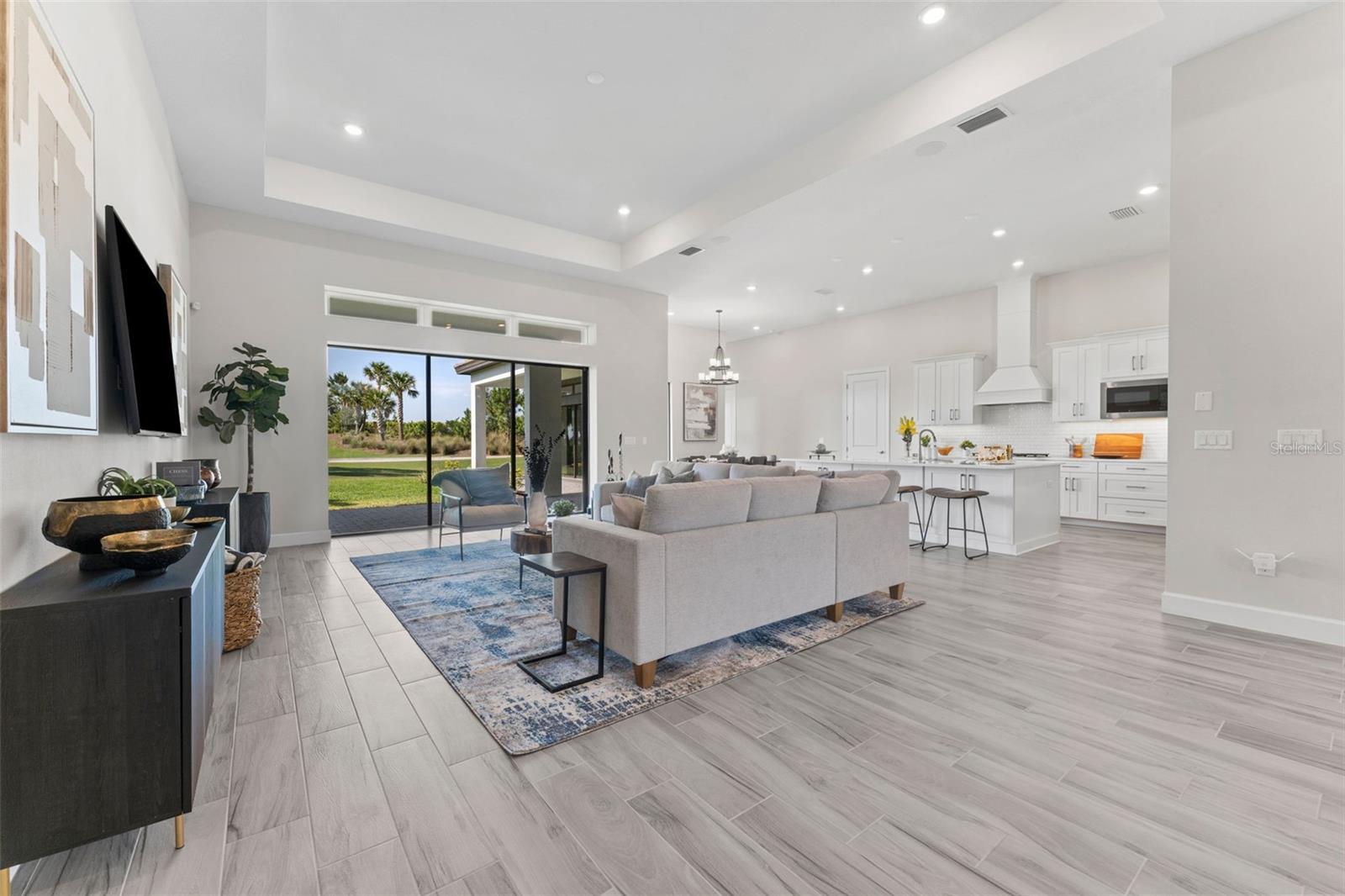 3888 SANTA CATERINA BLVD