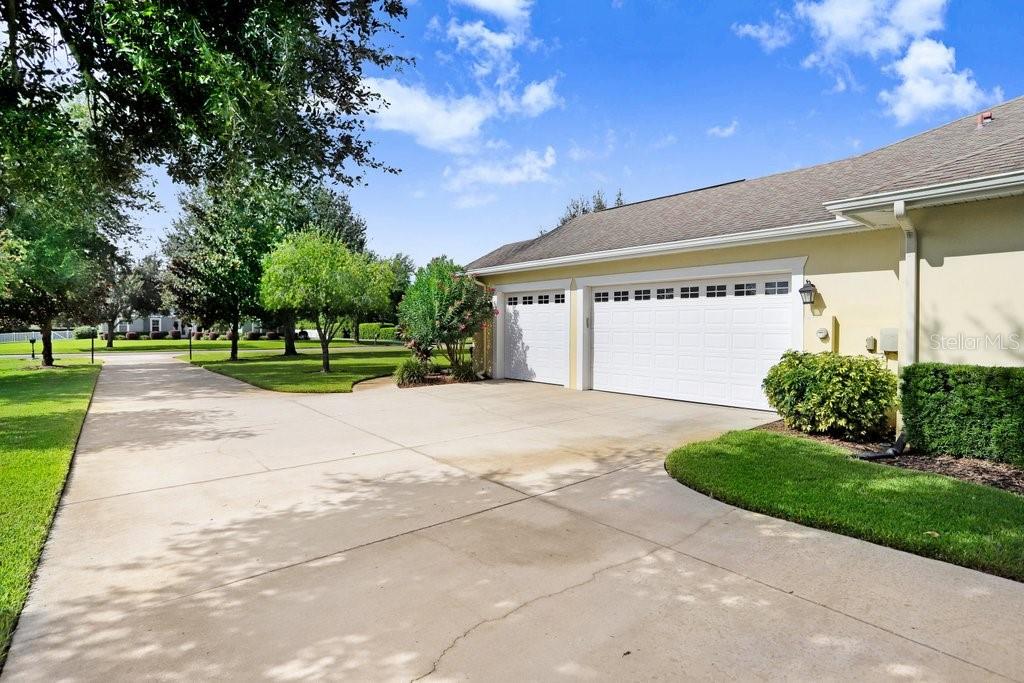 7709 KENIA MEADOWS LN