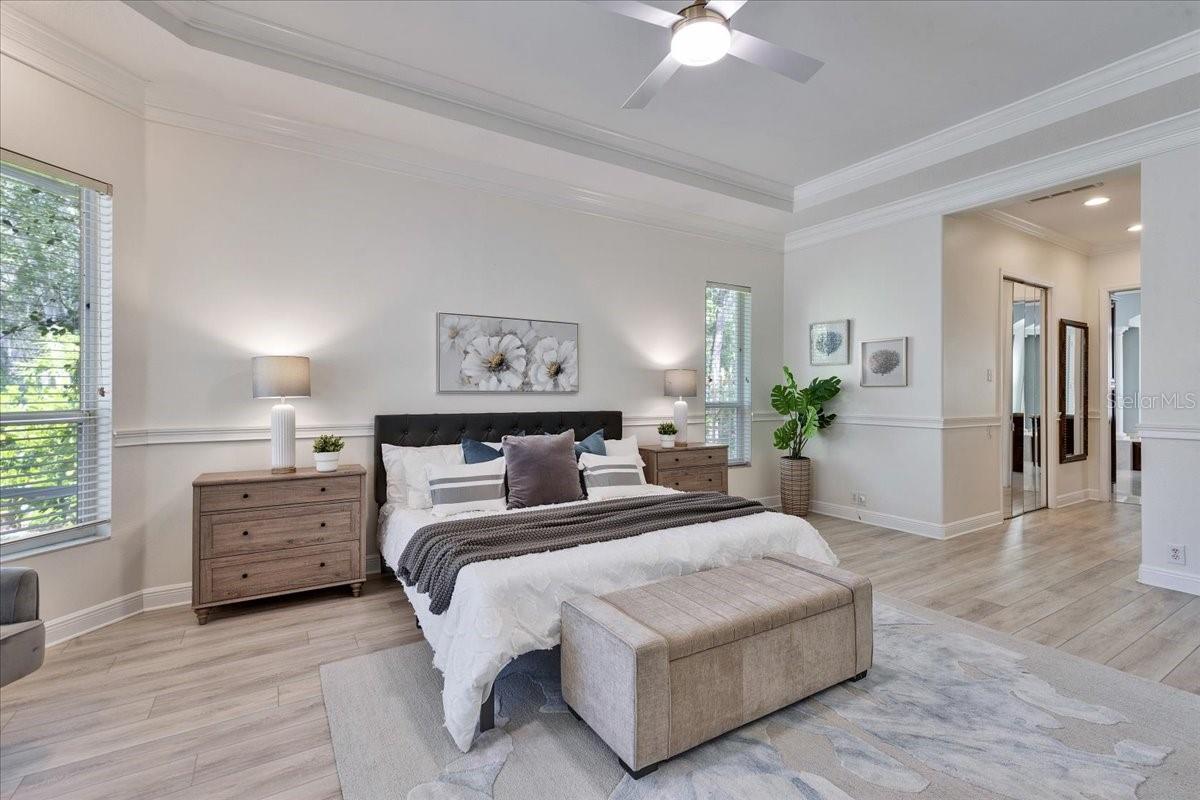 9814 EMERALD LINKS DR