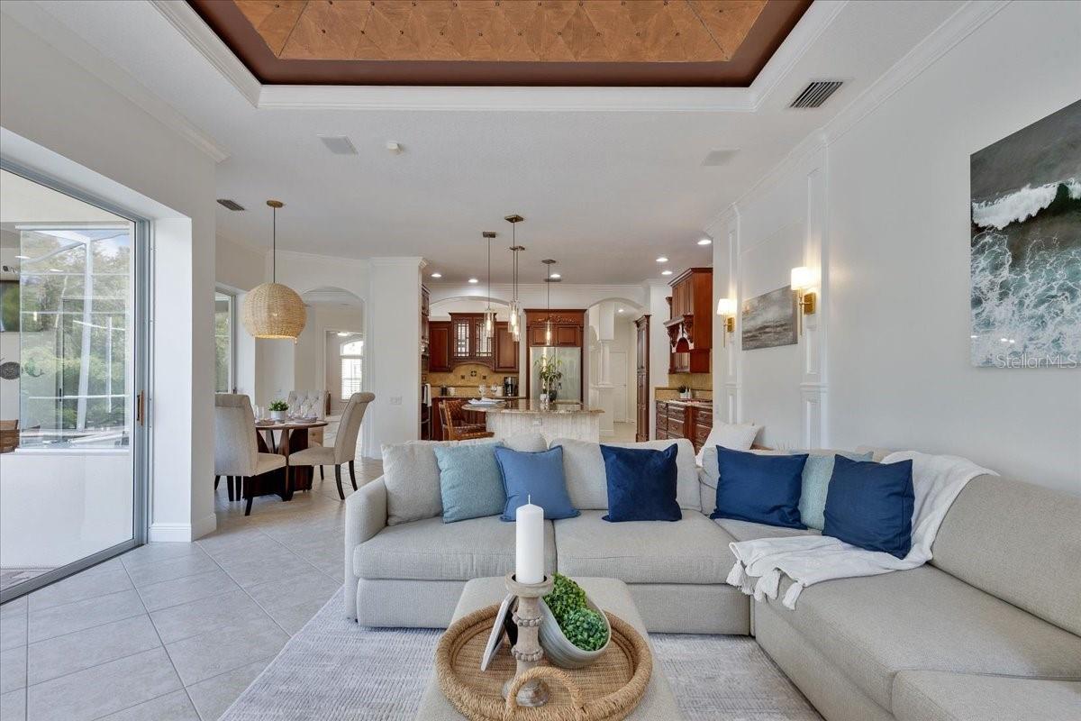 9814 EMERALD LINKS DR