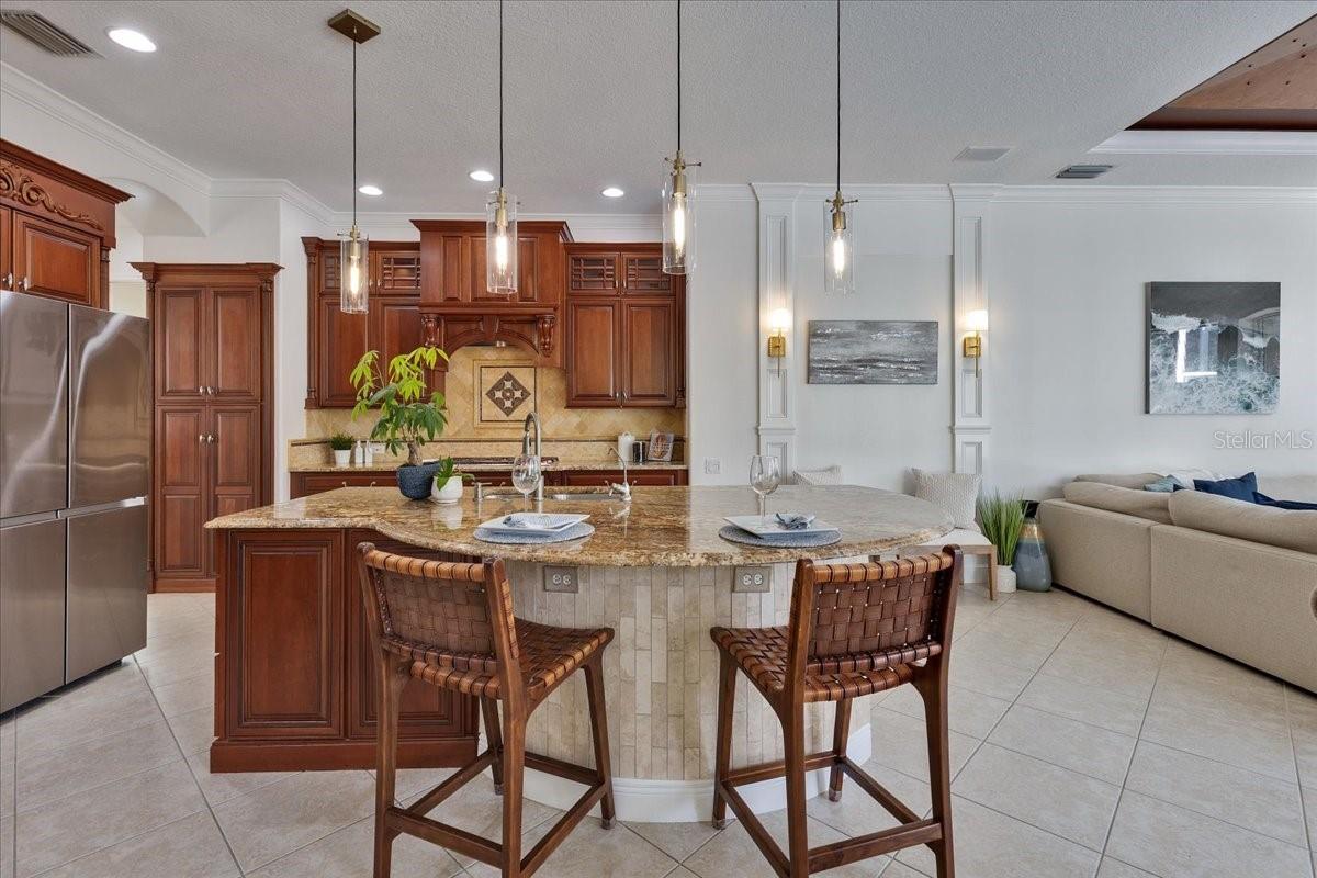 9814 EMERALD LINKS DR