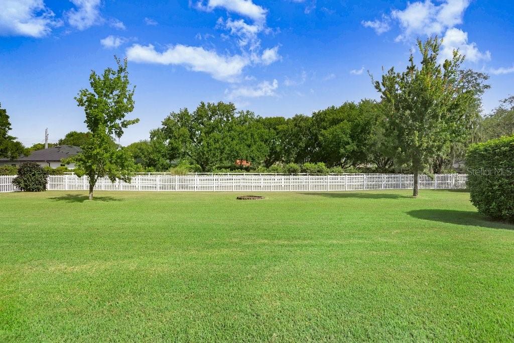 7709 KENIA MEADOWS LN