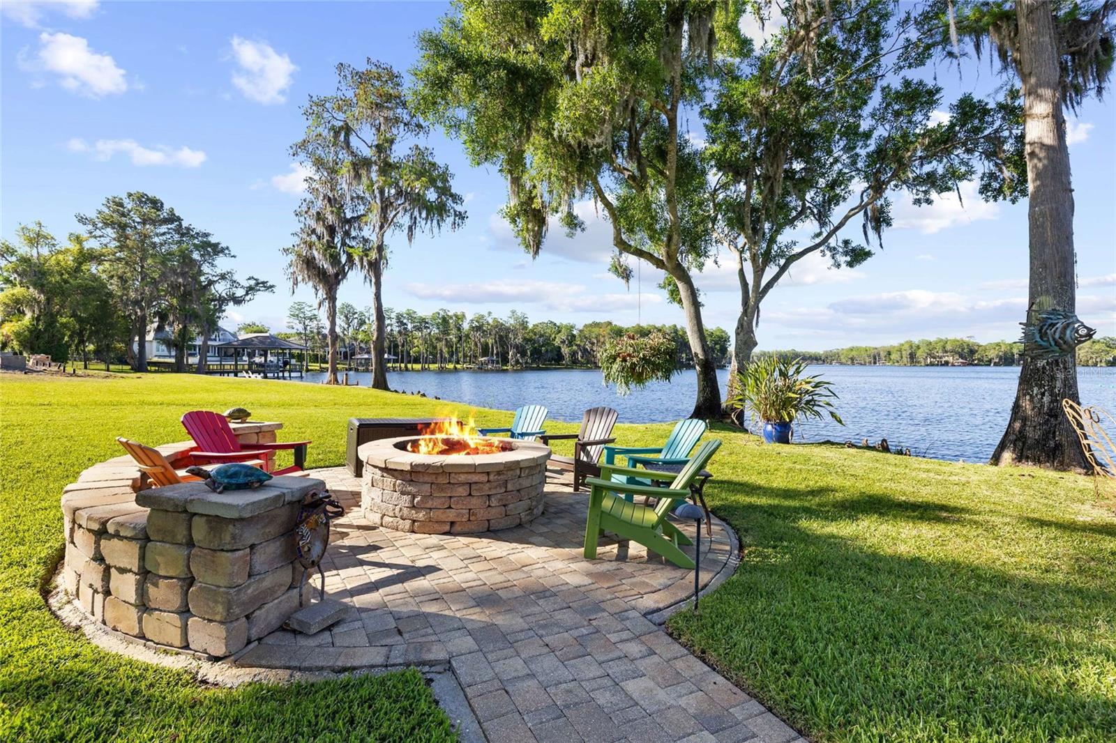 9901 MENANDER WOOD CT