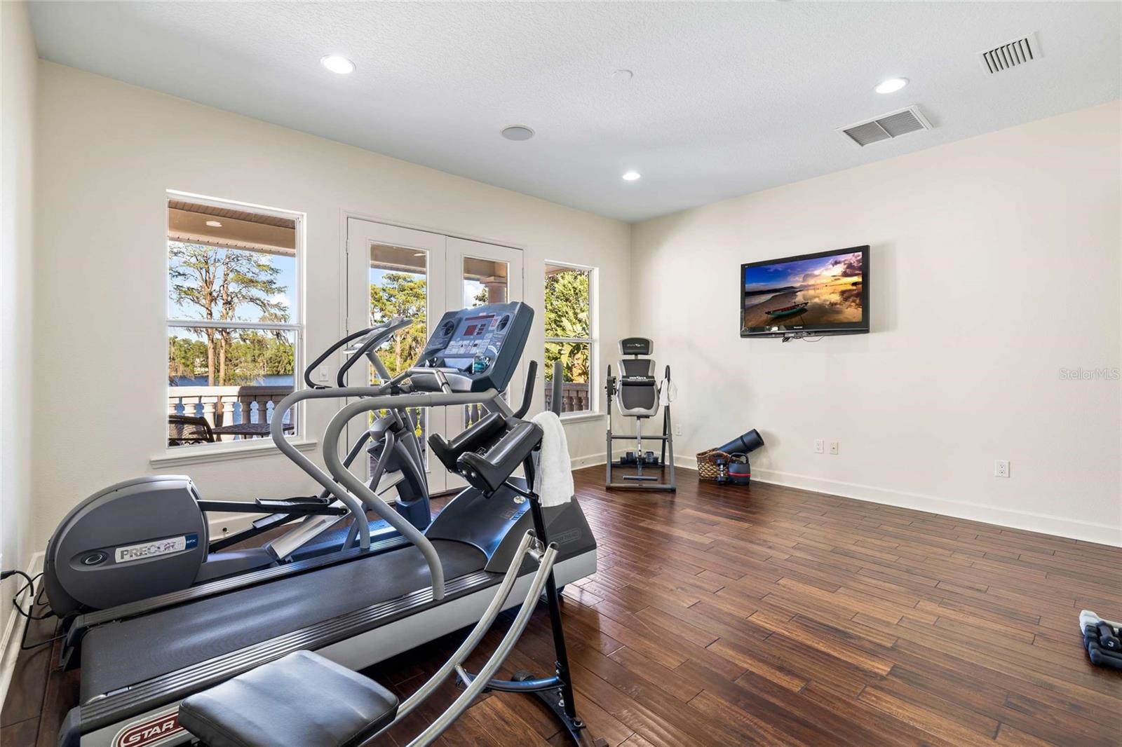 9901 MENANDER WOOD CT