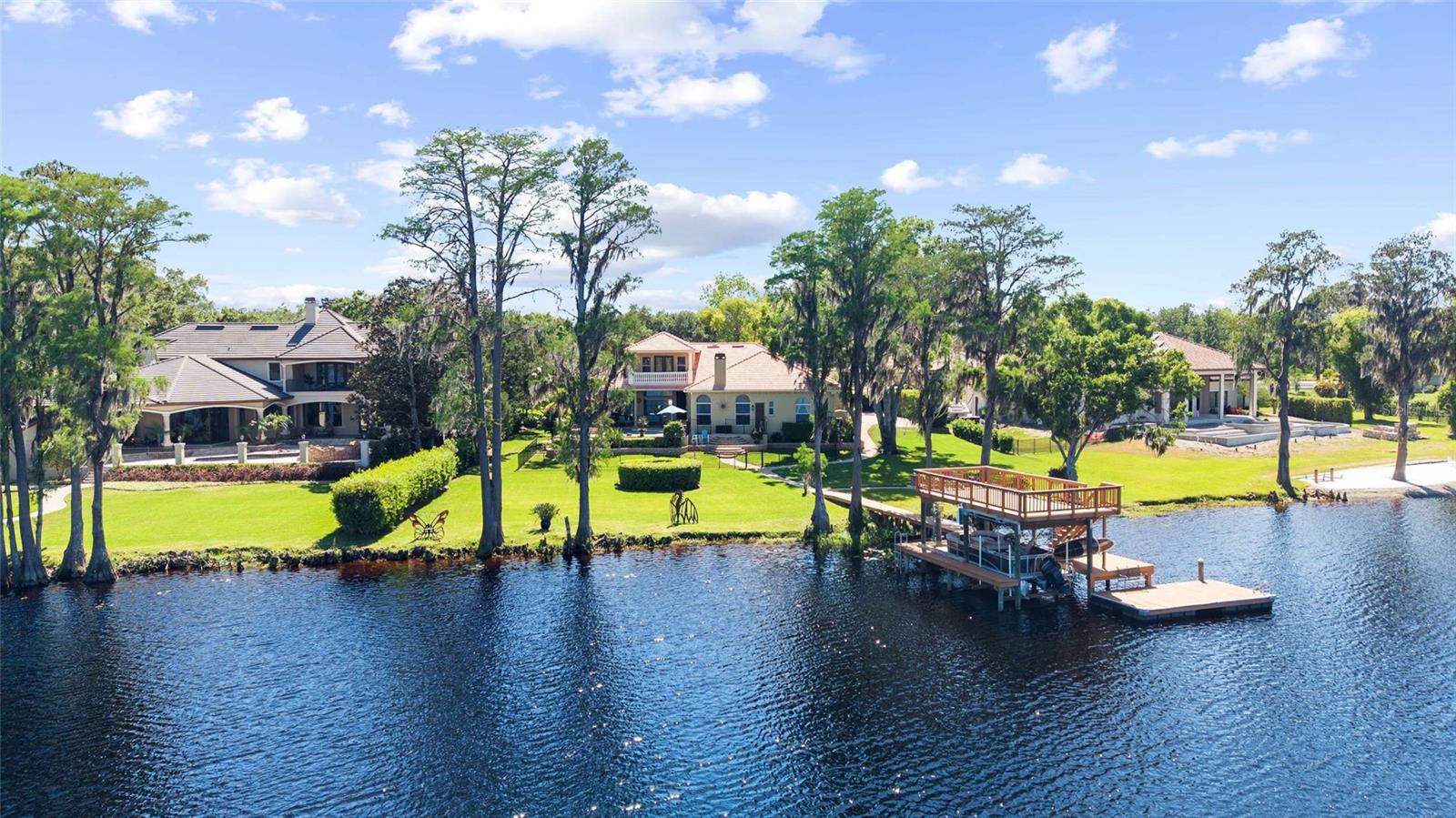 9901 MENANDER WOOD CT