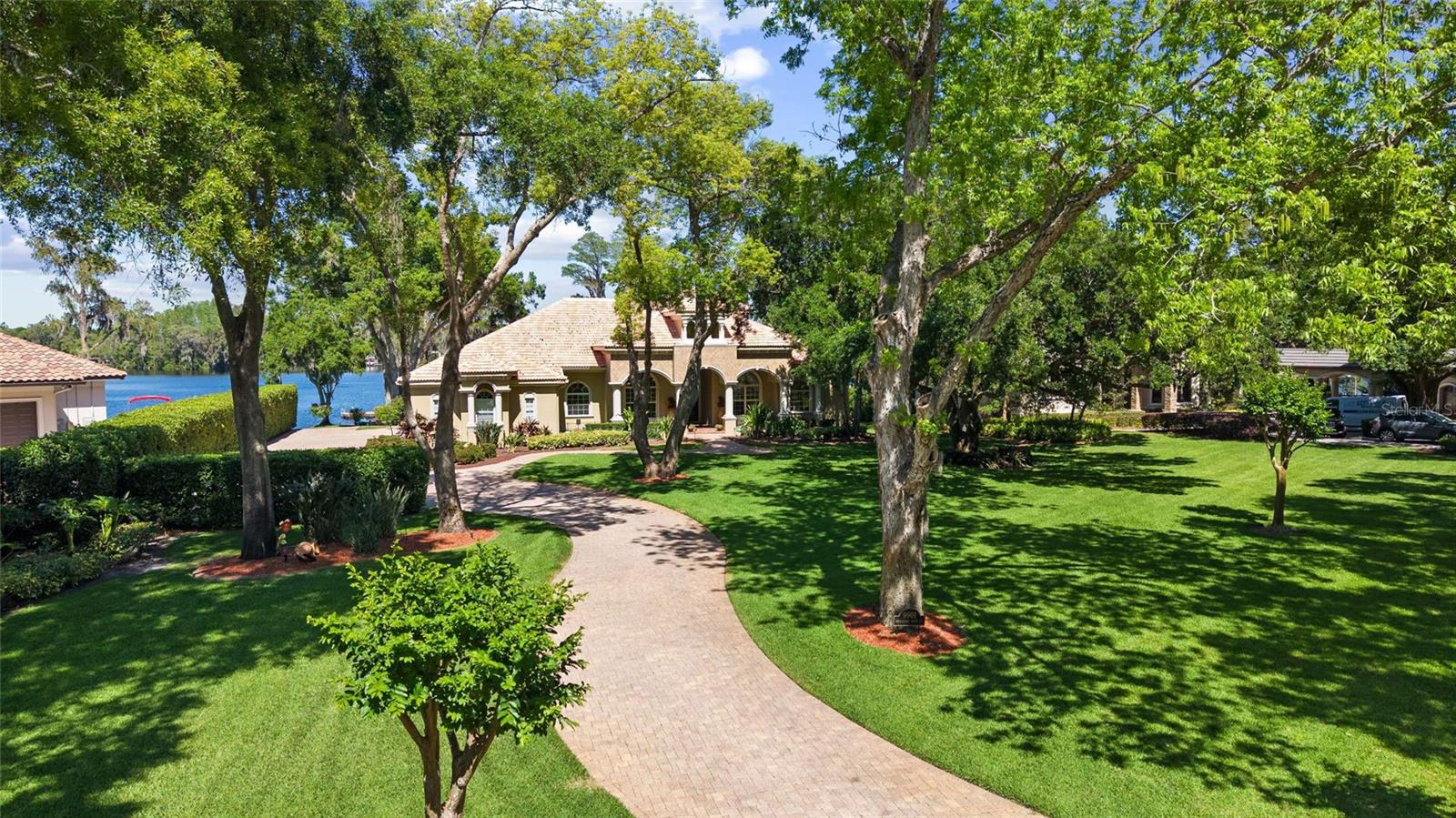 9901 MENANDER WOOD CT