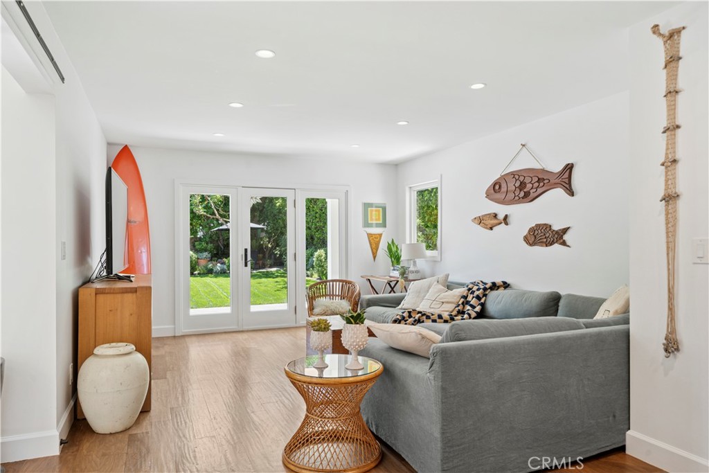 229 Del Mar Avenue